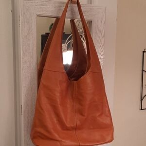 Chic Tan Leather Hobo Bag